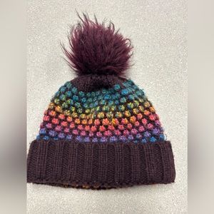 Jessica Simpson rainbow women’s beanie